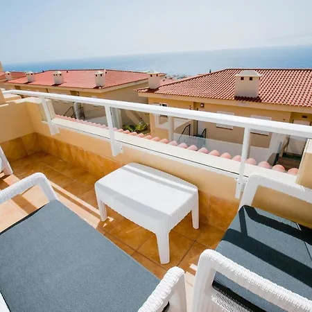 Residencial Playa De La Arena Puerto de Santiago (Tenerife)