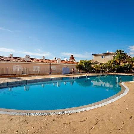 Residencial Playa De La Arena Apartment