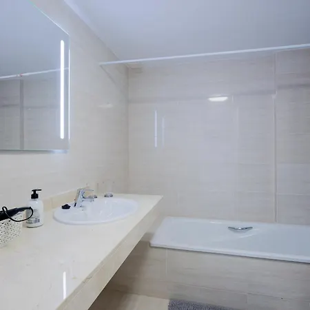 Residencial Playa De La Arena Apartment